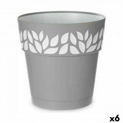 Self-watering flowerpot...