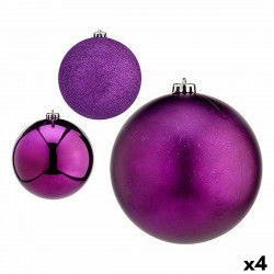 Set of Christmas balls...