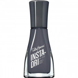 nail polish Sally Hansen...